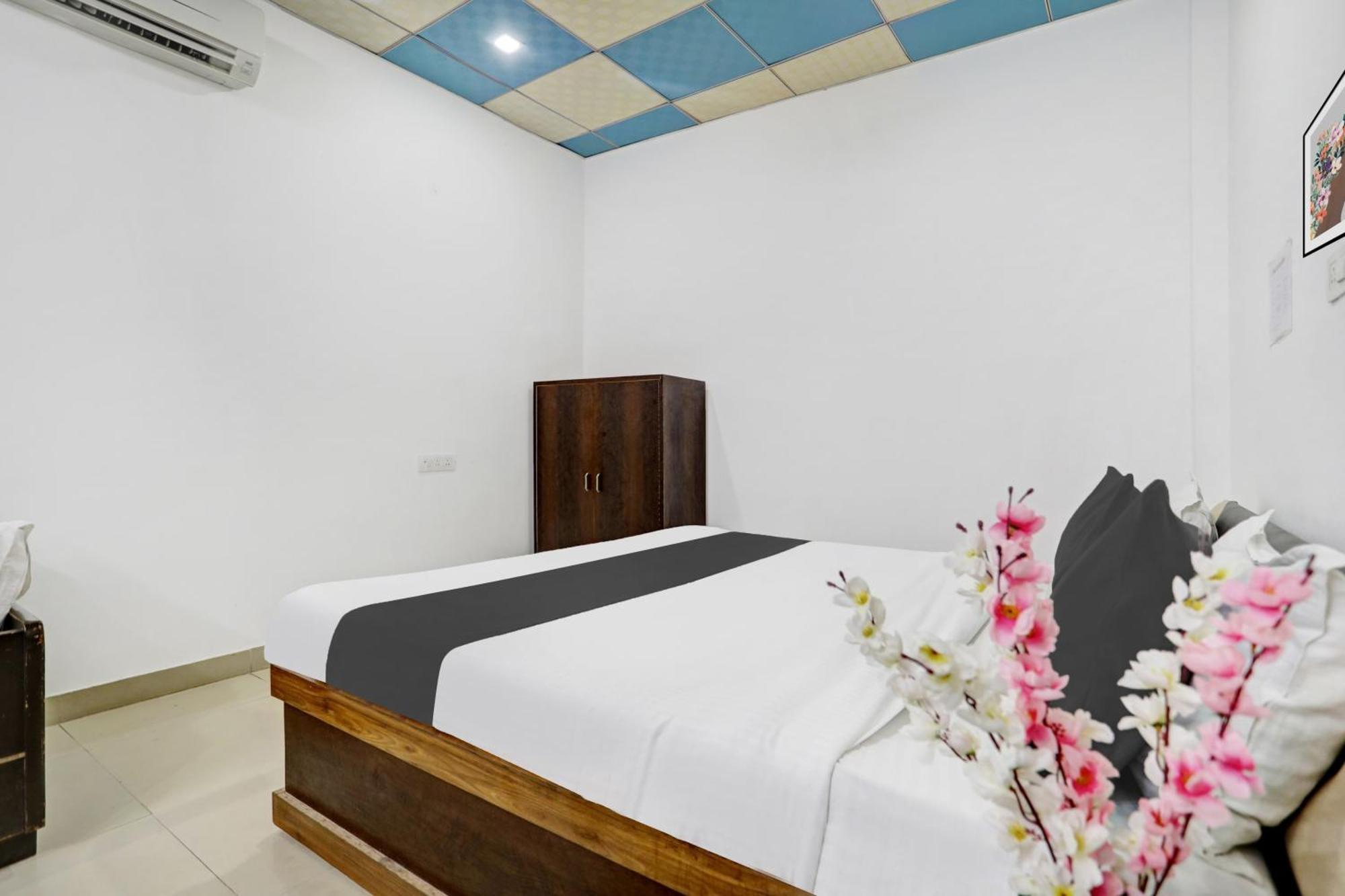 Hotel O Pratap Plaza بهاراتبور المظهر الخارجي الصورة